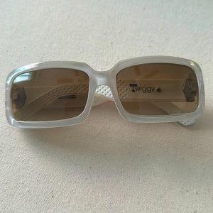 SPY Optic Unisex Sunglasses TWIGGY